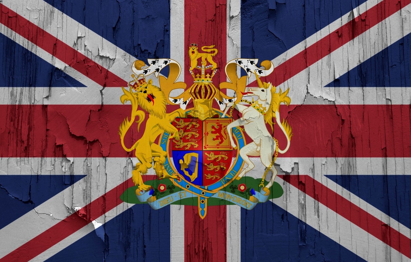 Герб Великобритании на фоне флага